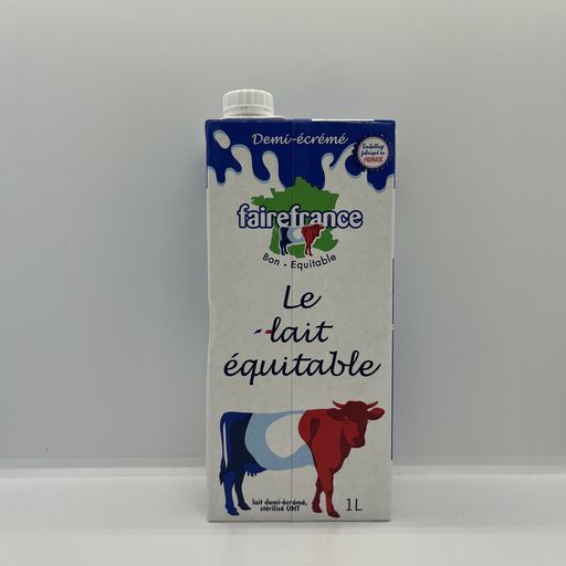 Lait demi-écrémé Fair France
